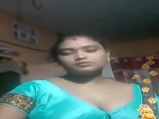 Тамилски индийски дебеланки син копринен блуза живея, порно 02